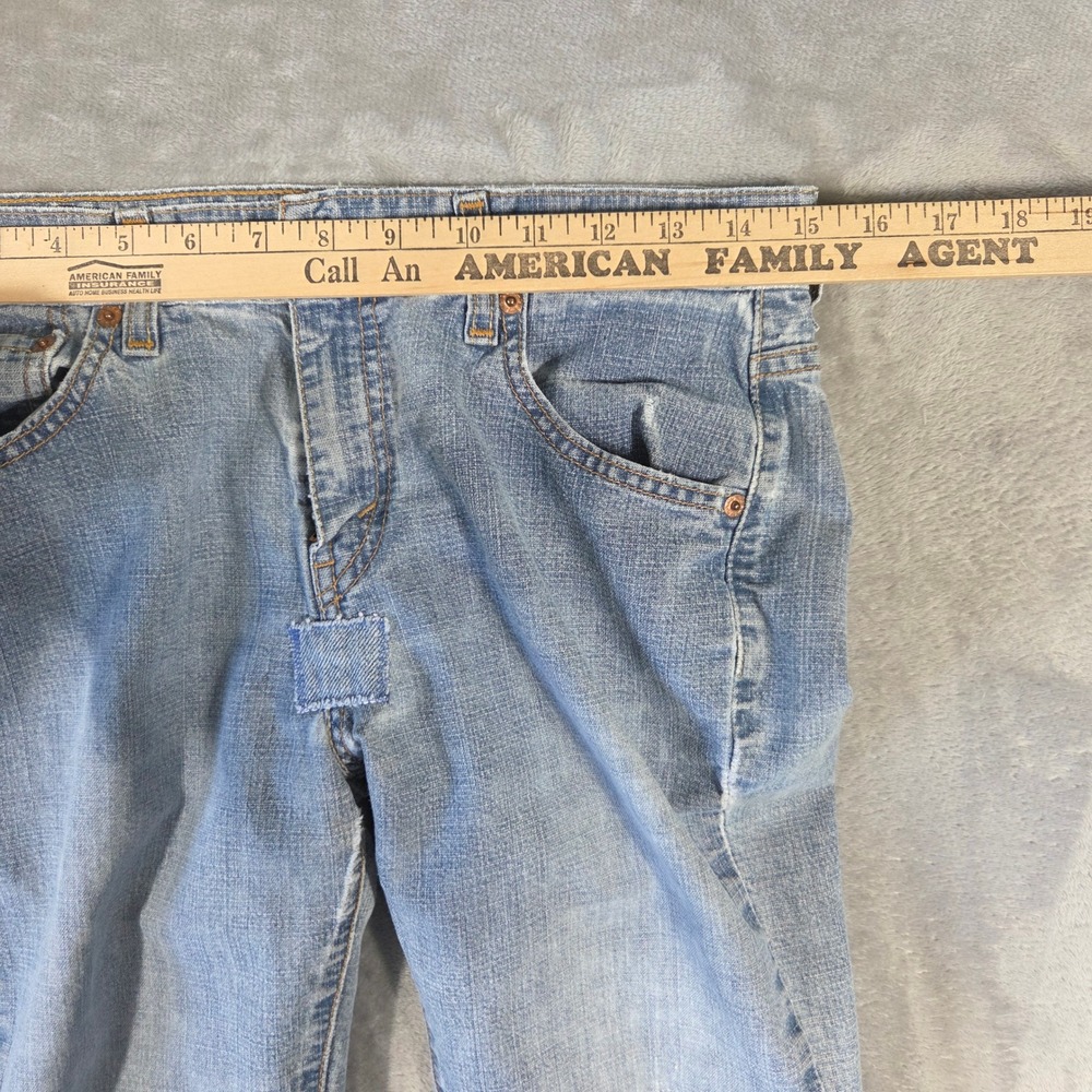 Levis 515 Nouveau Boot Cut Stretch Jeans Womens 6 Short Light Wash Blue Low Rise - Picture 2 of 8
